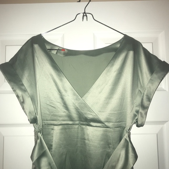 Forever 21 satin dress - Picture 6 of 7